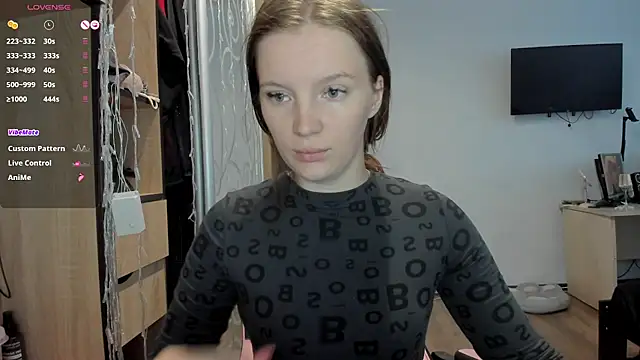 Snapshot of Mary_Blu chatting on September 10, 2025, 6:56 am Mary Blu online show from September 10, 2025, 6:56 am