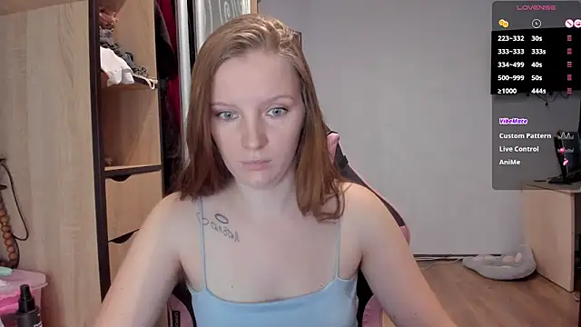 Snapshot of Mary_Blu chatting on October 9, 2025, 9:32 am Mary Blu online show from October 9, 2025, 9:32 am