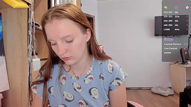 Snapshot of Mary_Blu chatting on September 15, 2025, 7:42 am Mary Blu online show from September 15, 2025, 7:42 am