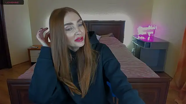 foxy lisa1 online show from March 3, 2026, 3:19 pm