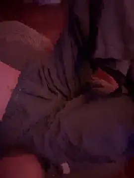 Snapshot of Alis_Logan chatting on March 2, 2026, 6:37 pm Alis Logan online show from March 2, 2026, 6:37 pm