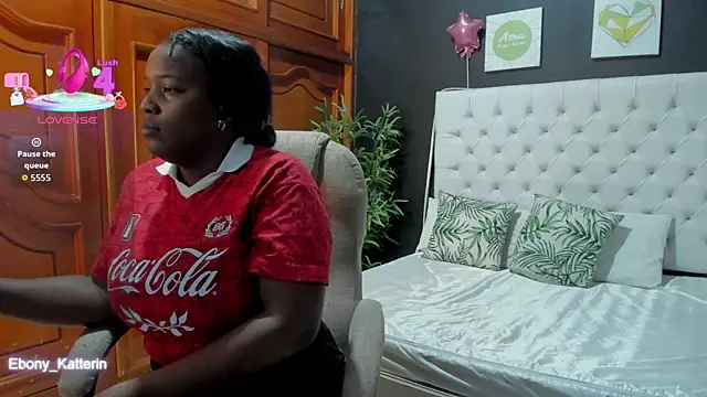 ebony katterin online show from May 24, 2026, 11:10 am