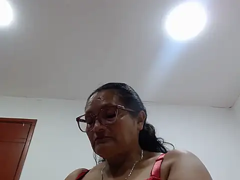 Snapshot of _BellaNocturna chatting on May 29, 2026, 3:23 am BellaNocturna online show from May 29, 2026, 3:23 am