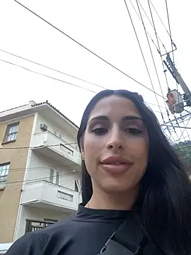 sweetwanda online show from April 5, 2026, 8:48 pm