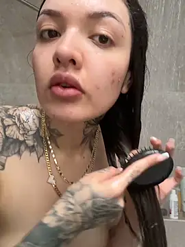 MelissaGb online show from April 4, 2026, 4:46 pm