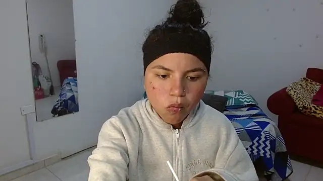 Snapshot of kimmyfuckass chatting on June 17, 2026, 12:15 pm kimmyfuckass online show from June 17, 2026, 12:15 pm