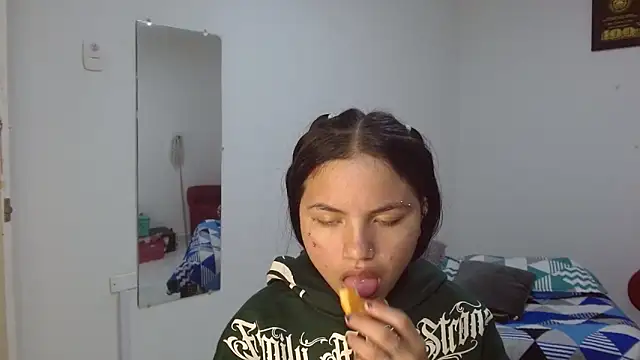 Snapshot of kimmyfuckass chatting on June 30, 2026, 12:16 pm kimmyfuckass online show from June 30, 2026, 12:16 pm