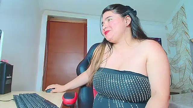 Estrella-gold online show from March 4, 2026, 6:48 pm