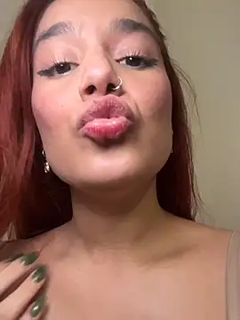 Snapshot of isabella_ferrer99 chatting on June 25, 2026, 12:30 am isabella ferrer99 online show from June 25, 2026, 12:30 am