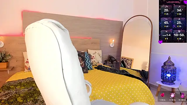  Azahaaraa  online show from March 15, 2026, 3:24 am