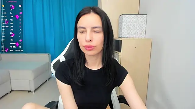 Snapshot of Horny__Nikki chatting on July 11, 2026, 12:11 am Horny Nikki online show from July 11, 2026, 12:11 am