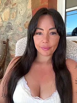 Tammy Tease online show from April 2, 2026, 10:00 am