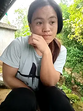 Snapshot of Mayxinh_love chatting on May 16, 2026, 10:53 pm Mayxinh love online show from May 16, 2026, 10:53 pm
