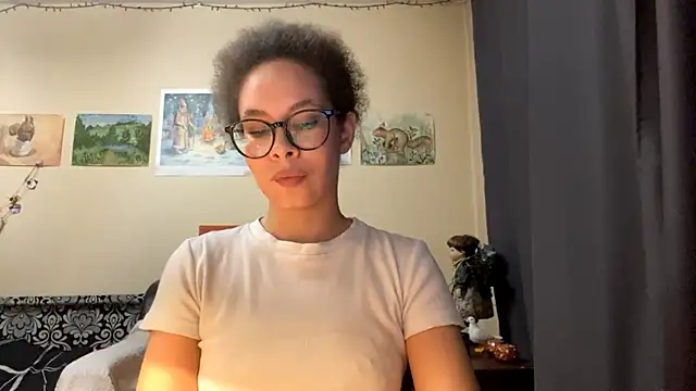 Selena blom online show from March 4, 2026, 1:19 pm