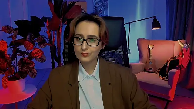 LixeLuna online show from May 30, 2026, 6:20 am