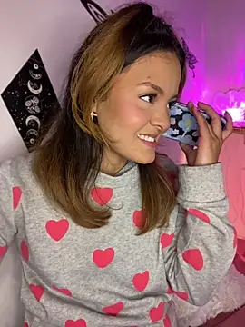 Snapshot of Ame_Desire chatting on March 31, 2026, 11:40 pm Ame Desire online show from March 31, 2026, 11:40 pm