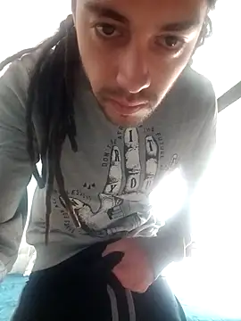 Rodrigotavares13579 online show from March 3, 2026, 2:24 pm