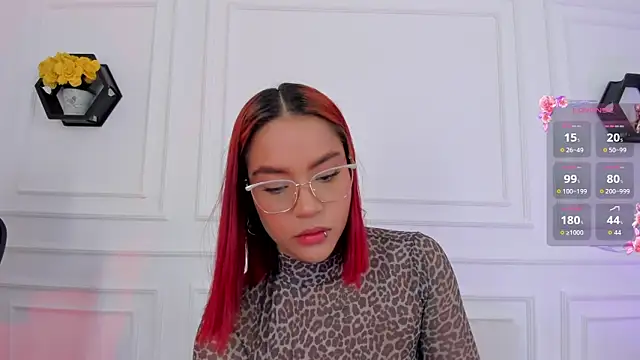 Im Scarlett  online show from May 11, 2026, 7:22 pm