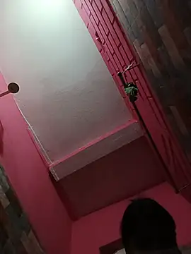 Sexy Sonniyaa online show from June 3, 2026, 5:17 pm