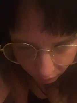 Xlilli69X online show from April 5, 2026, 8:04 pm