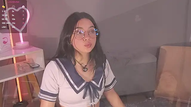 Im Elaris online show from April 4, 2026, 2:56 pm