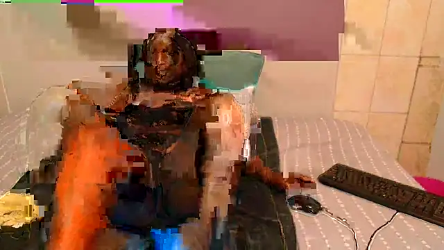 CocoBerryZA online show from April 8, 2026, 3:08 am