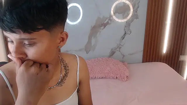 Snapshot of vicky_wel chatting on March 20, 2026, 7:59 pm vicky wel online show from March 20, 2026, 7:59 pm