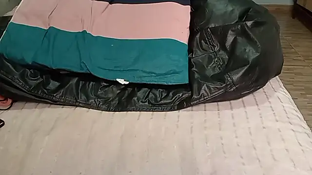 Ruiva40tona online show from April 4, 2026, 5:41 pm