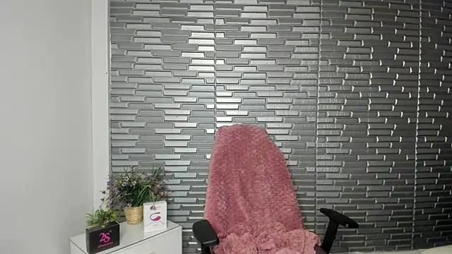 Ana maria 08 online show from April 15, 2026, 7:58 pm