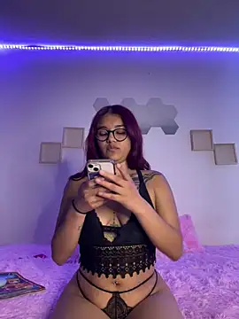 Daliila 11x online show from March 28, 2026, 3:07 am