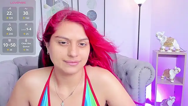 Raven-reyess online show from May 1, 2026, 8:47 pm