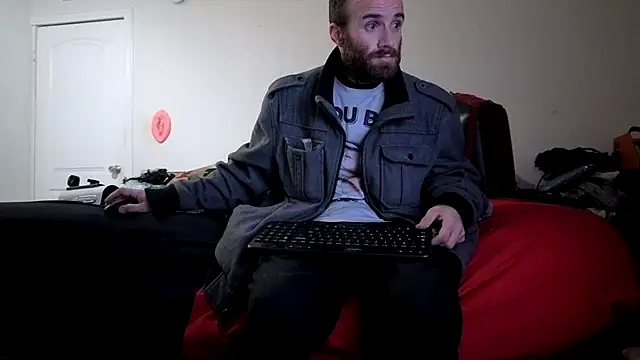 CirclingClass online show from December 2, 2025, 10:28 am