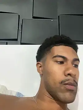 Snapshot of negro23cmdotado chatting on March 9, 2026, 6:11 pm negro23cmdotado online show from March 9, 2026, 6:11 pm