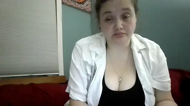 Snapshot of highimmaryjane chatting on March 4, 2026, 8:33 am highimmaryjane online show from March 4, 2026, 8:33 am