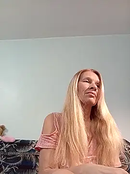 ViktoriaSexi1 online show from March 16, 2026, 6:32 pm