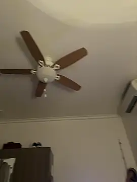 bigbear345k online show from April 12, 2026, 10:07 am