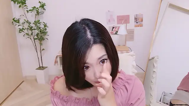 YURIKAsan  online show from May 28, 2026, 12:22 pm