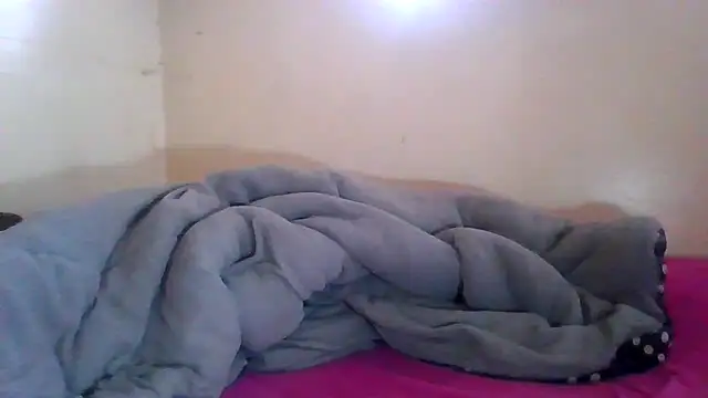 Snapshot of simphiwe23 chatting on July 6, 2026, 5:14 am simphiwe23 online show from July 6, 2026, 5:14 am