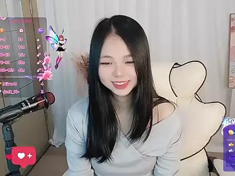 Snapshot of Noelle-2007 chatting on March 14, 2026, 8:42 am Noelle-2007 online show from March 14, 2026, 8:42 am