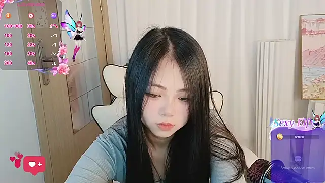 Snapshot of Noelle-2007 chatting on March 22, 2026, 1:23 pm Noelle-2007 online show from March 22, 2026, 1:23 pm