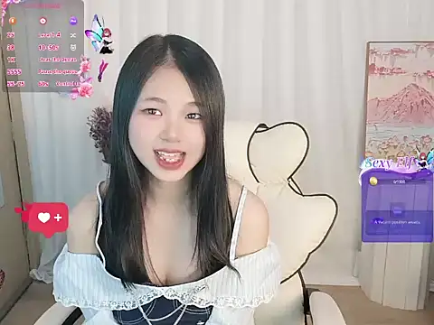 Snapshot of Noelle-2007 chatting on March 16, 2026, 12:42 pm Noelle-2007 online show from March 16, 2026, 12:42 pm