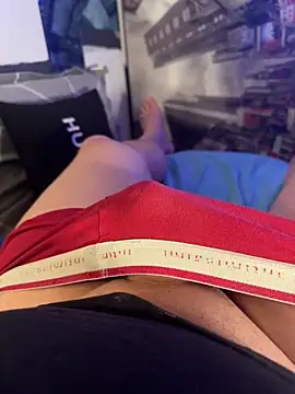 MatthewEmme2121 online show from May 18, 2026, 10:14 pm