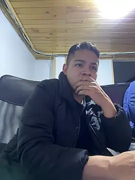 OliverTabordaa online show from March 19, 2026, 10:37 am