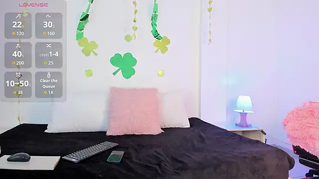 Snapshot of Eve-01 chatting on March 21, 2026, 7:29 pm Eve-01 online show from March 21, 2026, 7:29 pm