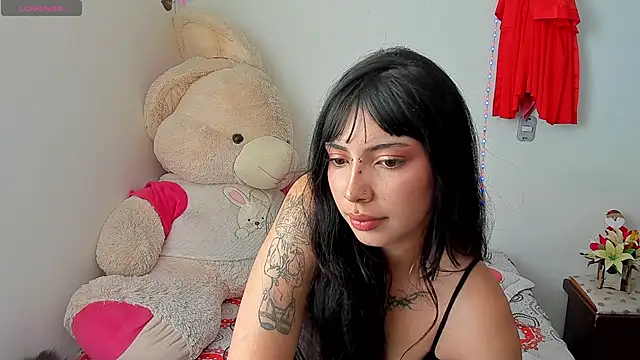 Snapshot of baddest_cat chatting on June 4, 2026, 8:02 pm baddest cat online show from June 4, 2026, 8:02 pm