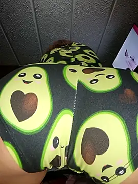 susanhottie1 online show from April 3, 2026, 1:01 am