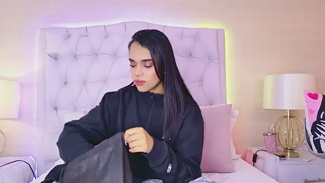 MeganRoseh online show from March 27, 2026, 7:48 pm