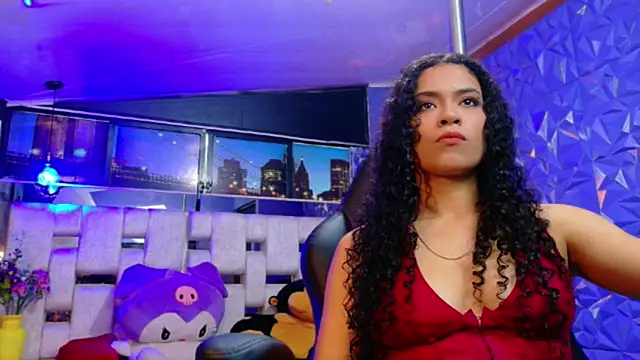 Nessa Luuv online show from March 25, 2026, 12:37 pm