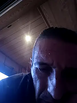 Snapshot of Alcoyanos chatting on March 30, 2026, 10:44 pm Alcoyanos online show from March 30, 2026, 10:44 pm