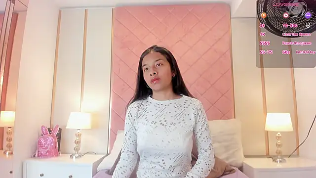 Snapshot of Alexa_Jonees chatting on April 26, 2026, 8:39 pm Alexa Jonees online show from April 26, 2026, 8:39 pm